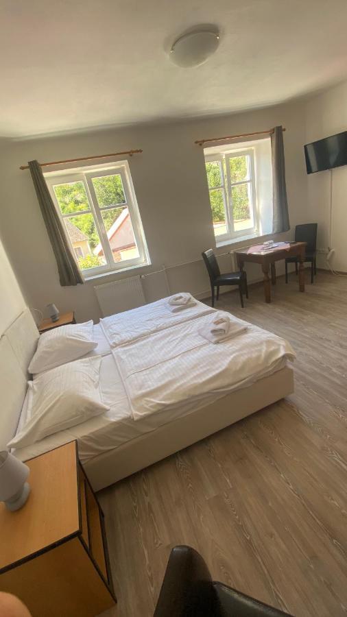 Rozmberk Inn Rožmberk nad Vltavou المظهر الخارجي الصورة